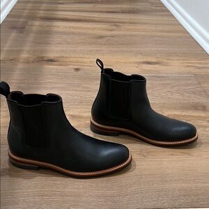 Black Leather Javier Chelsea Boots